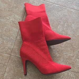 Elegant Red Women's Heeled Boots